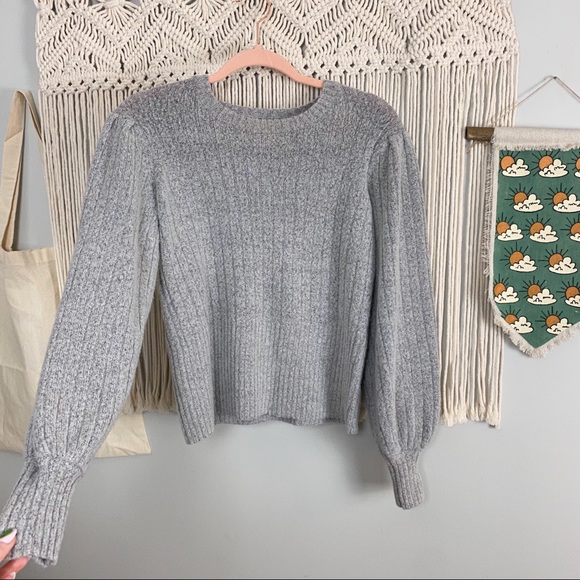 Marled Balloon Sleeve Grey Knit Sweater Size Medium - Picture 8 of 12